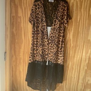 Crazy Train leopard print, brown & black lace kimono large- excellent condition!